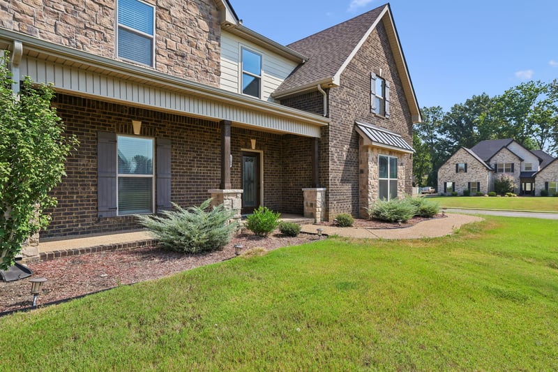 1200 Emmie Reece Dr, Smyrna, TN 37167
