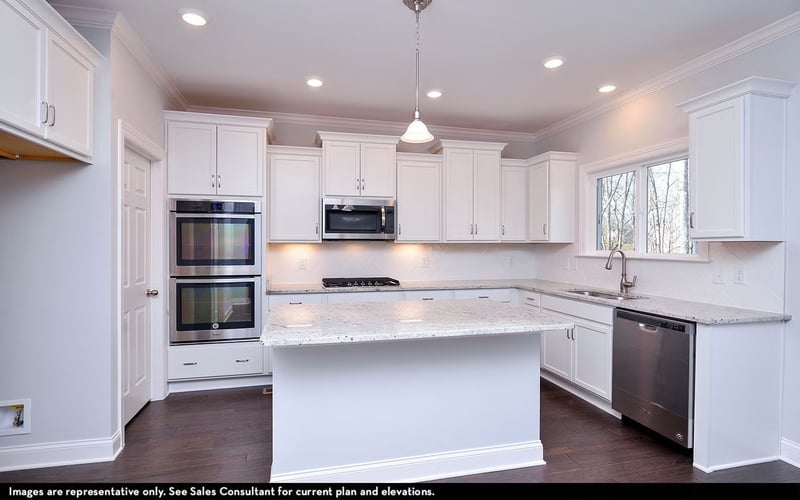 7912 Pine St, Fairview, TN 37062