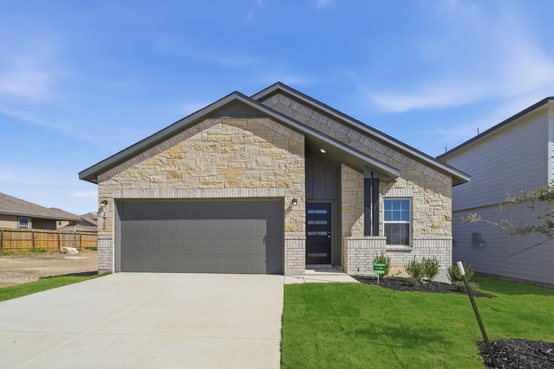 40 Fairlawn Dr, Fairview, TN 37062