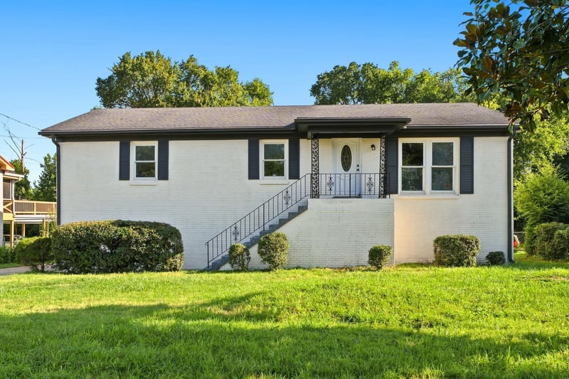 725 Roman Dr, Nashville, TN 37207