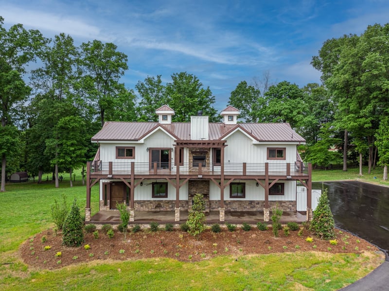 1224 Hangar Rd, Springfield, TN 37172