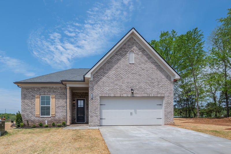 974 Hunters Ln, Springfield, TN 37172