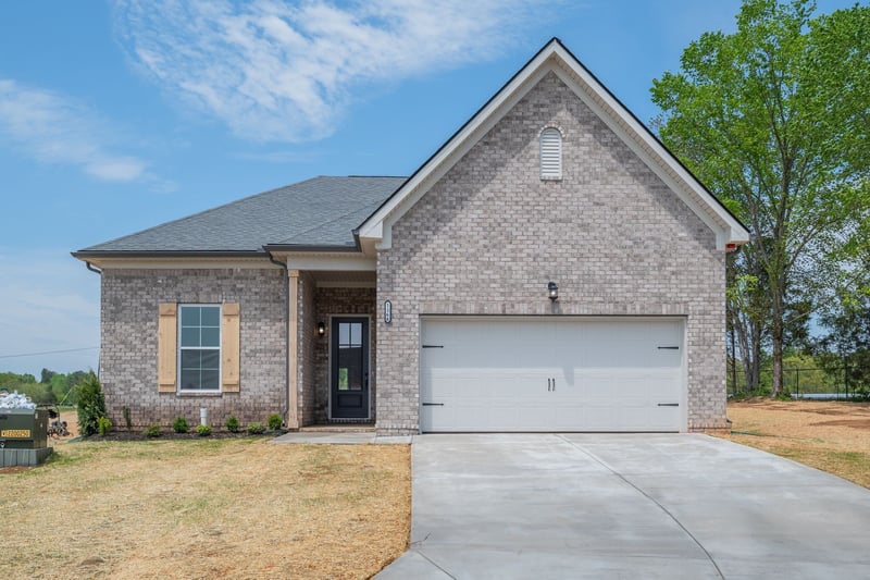 974 Hunters Ln, Springfield, TN 37172