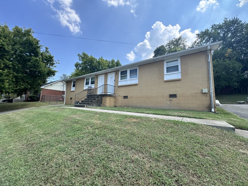 3224 Spears Rd, Nashville, TN 37207