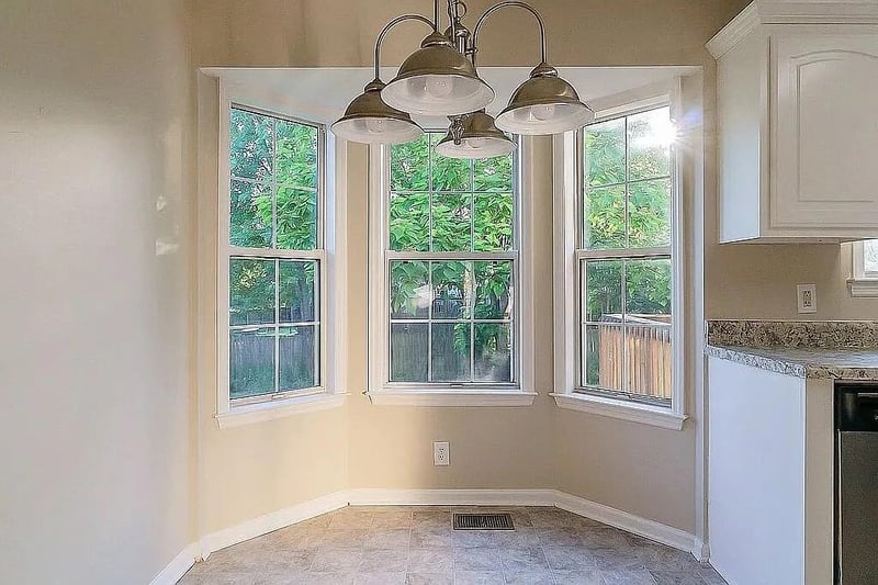 2589 Milton Ln, Thompsons Station, TN 37179