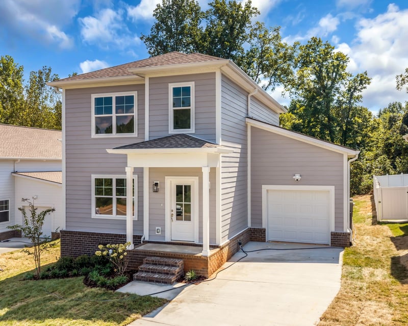 1026 Sycamore Rg E, Burns, TN 37029