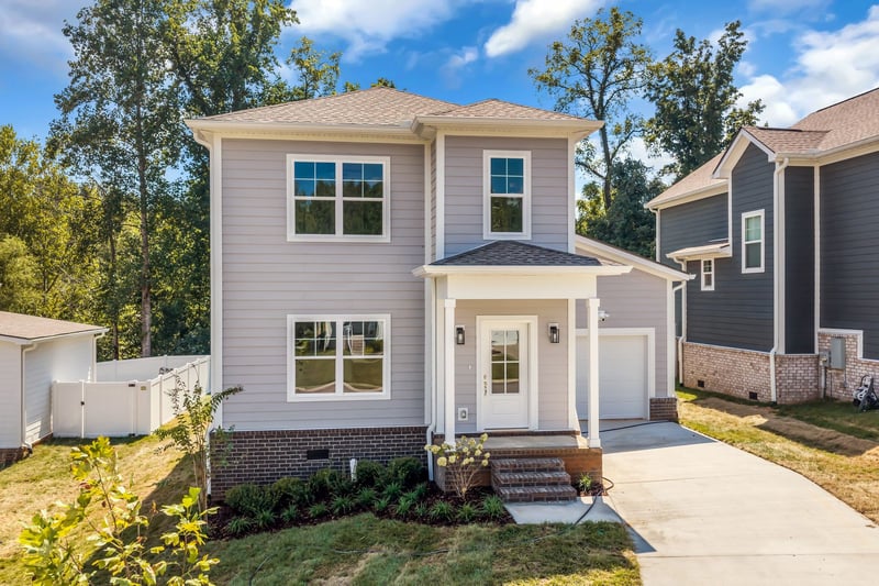 1026 Sycamore Rg E, Burns, TN 37029