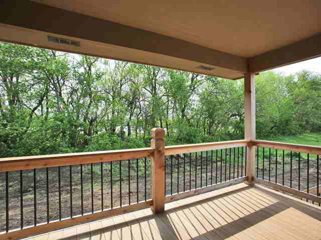 906 Beau Jardin, Wichita, KS 67037