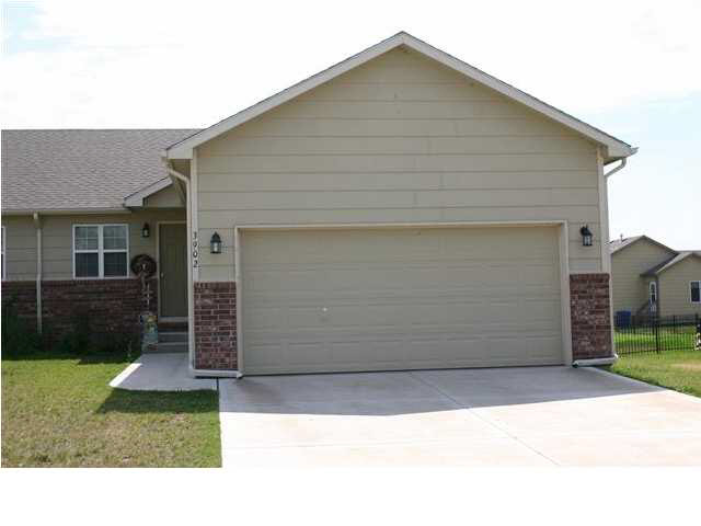 3902 N Pepper Rg, Maize, KS 67205