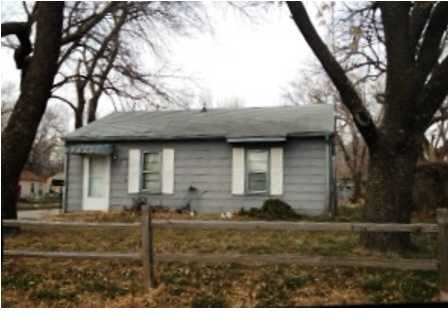 3400 E Sunview Ave, Wichita, KS 67037