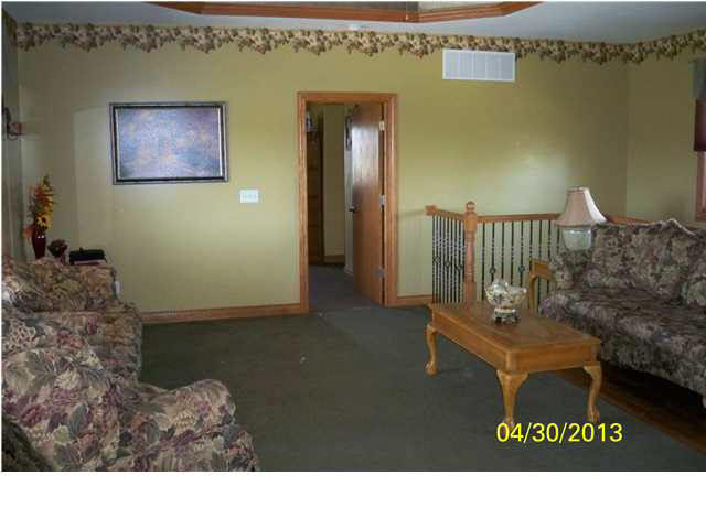 1091 Indigo Rd, Peabody, KS 66866