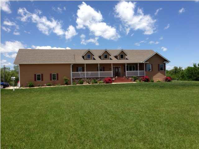 1091 Indigo Rd, Peabody, KS 66866