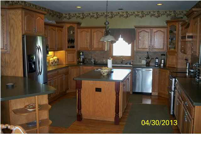 1091 Indigo Rd, Peabody, KS 66866
