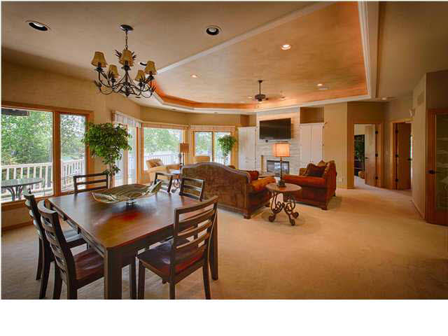 4921 N Portwest Cir, Wichita, KS 67204