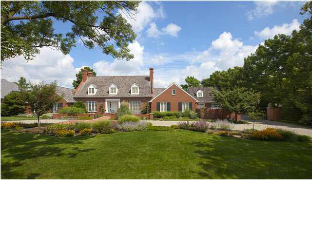 8650 E Killarney, Wichita, KS 67206