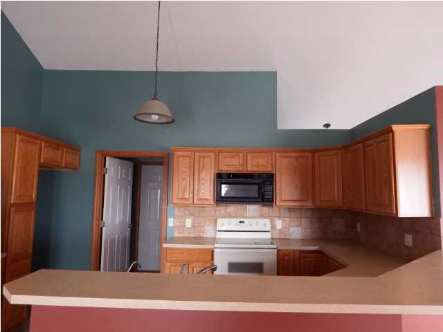 10801 E 35th St S, Wichita, KS 67037