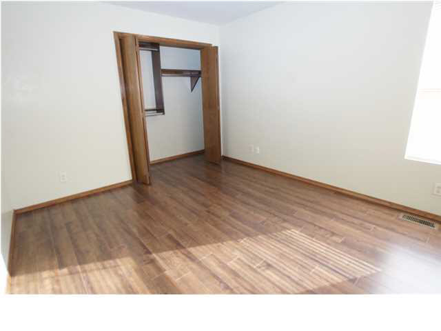 1825 N Amber Rg, Wichita, KS 67037