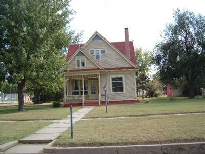 400 Main St, Lewis, KS 67552