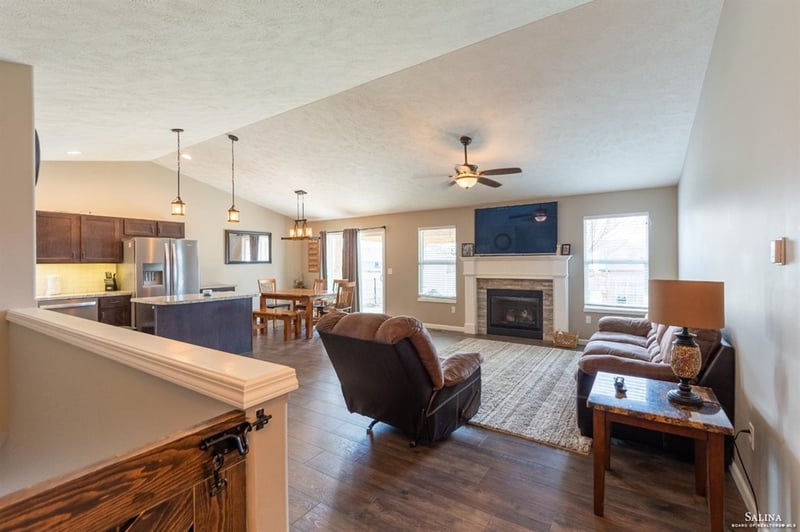 509 Harvest Hills Dr, Inman, KS 67546