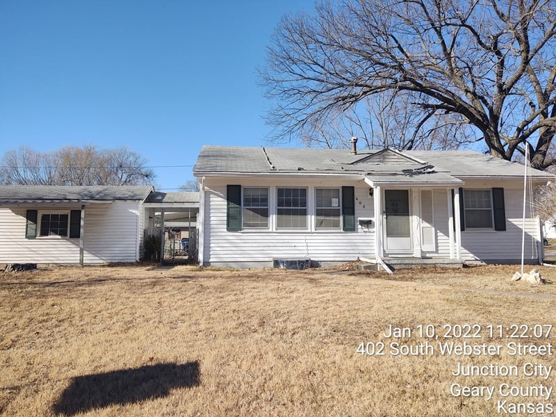 402 S Webster, Junction City, KS 66441