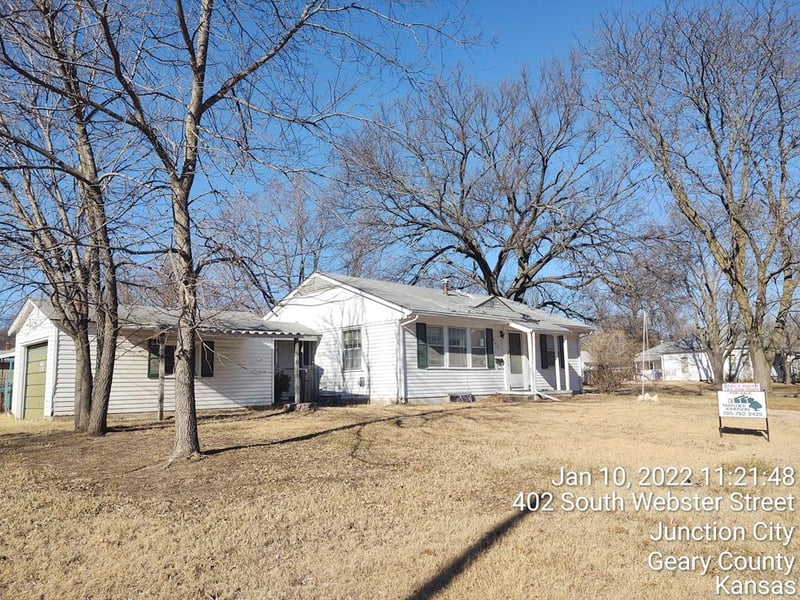 402 S Webster, Junction City, KS 66441