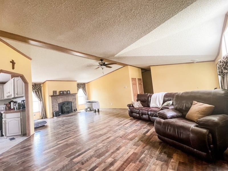 210 W 4th St, Brookville, KS 67425