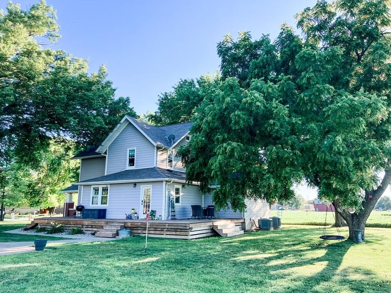 408 E 1st St, Assaria, KS 67416