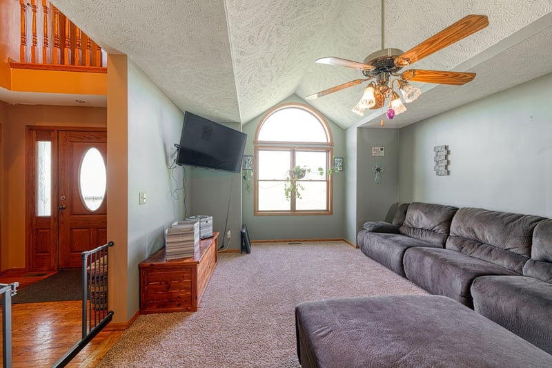 3401 S Wyman Rd, Brookville, KS 67425