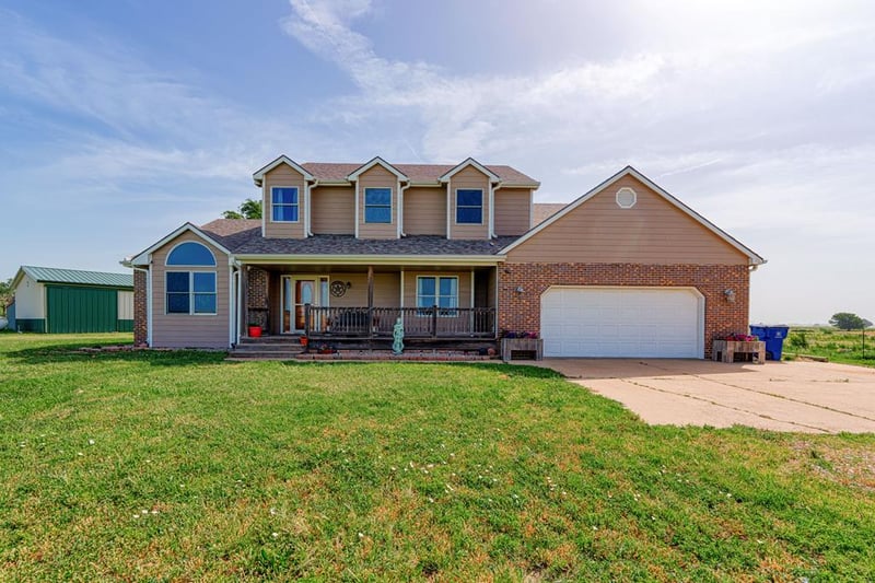 3401 S Wyman Rd, Brookville, KS 67425