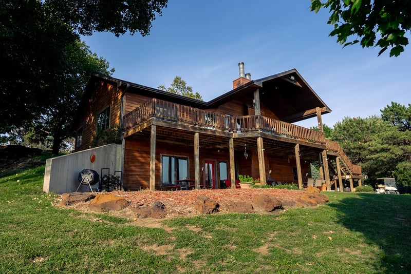 67 N 170th Rd, Salina, KS 67401