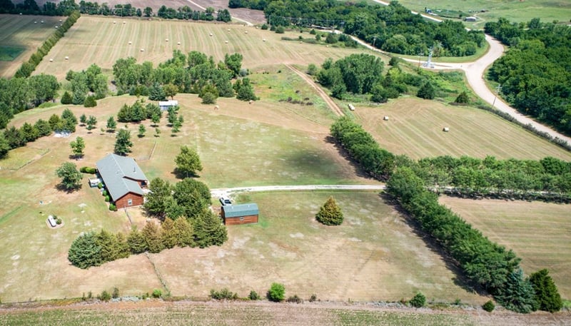 285 N 180th Rd, Bennington, KS 67422