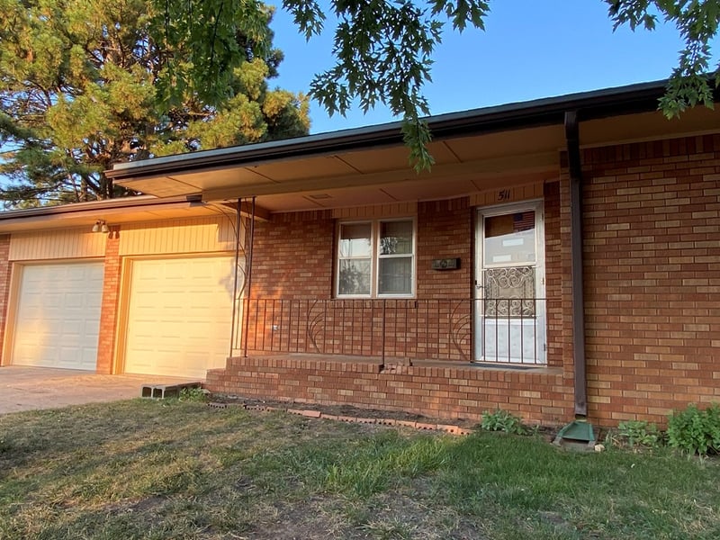 511 N Kennedy Ave, Ellinwood, KS 67526