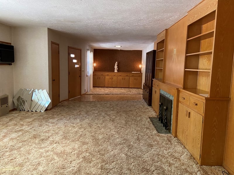 511 N Kennedy Ave, Ellinwood, KS 67526