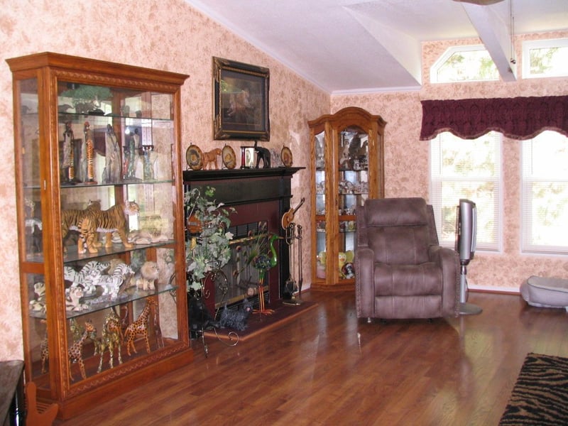 510 Main, Raymond, KS 67573