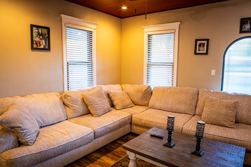 409 Tootle Ave, Miltonvale, KS 67466