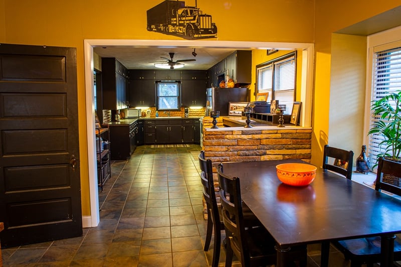409 Tootle Ave, Miltonvale, KS 67466