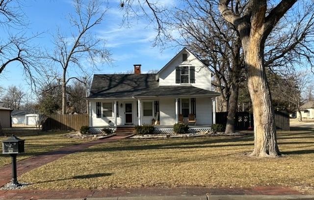 310 N Kennedy Ave, Ellinwood, KS 67526