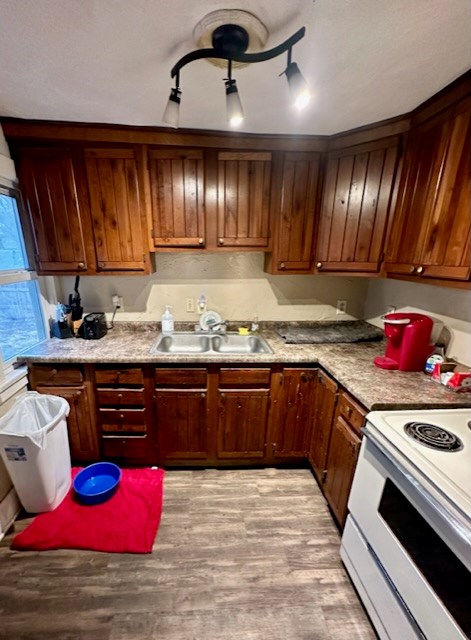 514 Spring St, Gypsum, KS 67448