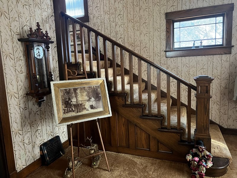 112 S Broadway, St John, KS 67576
