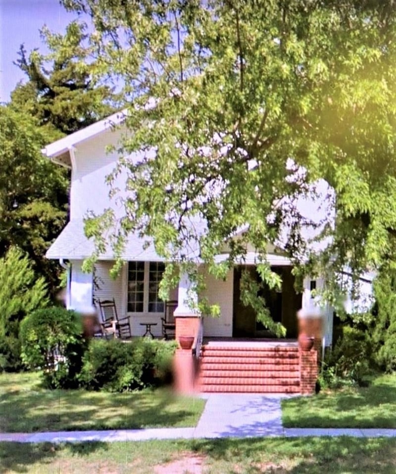 112 S Broadway, St John, KS 67576