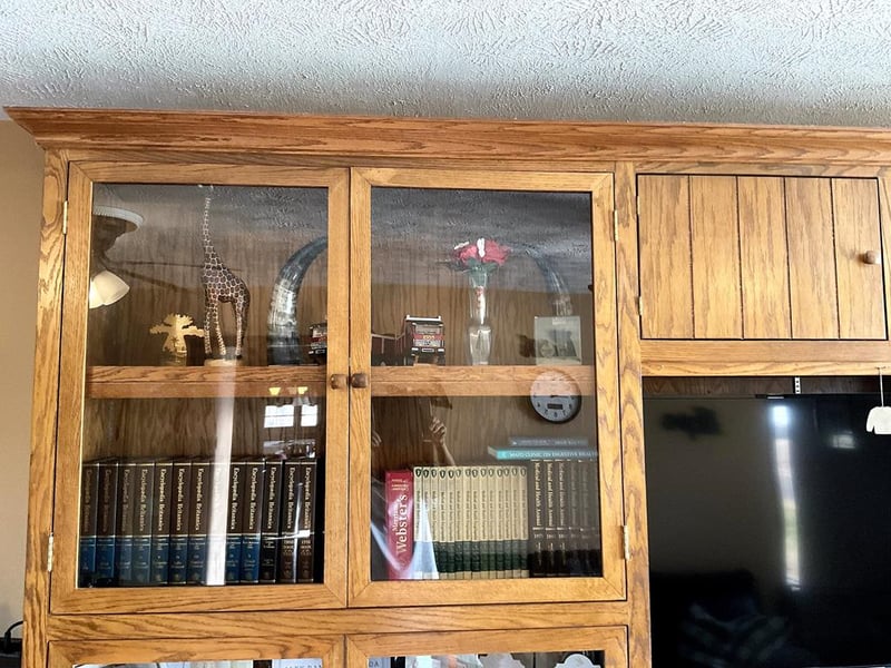 2401 Dove Ter, Great Bend, KS 67530