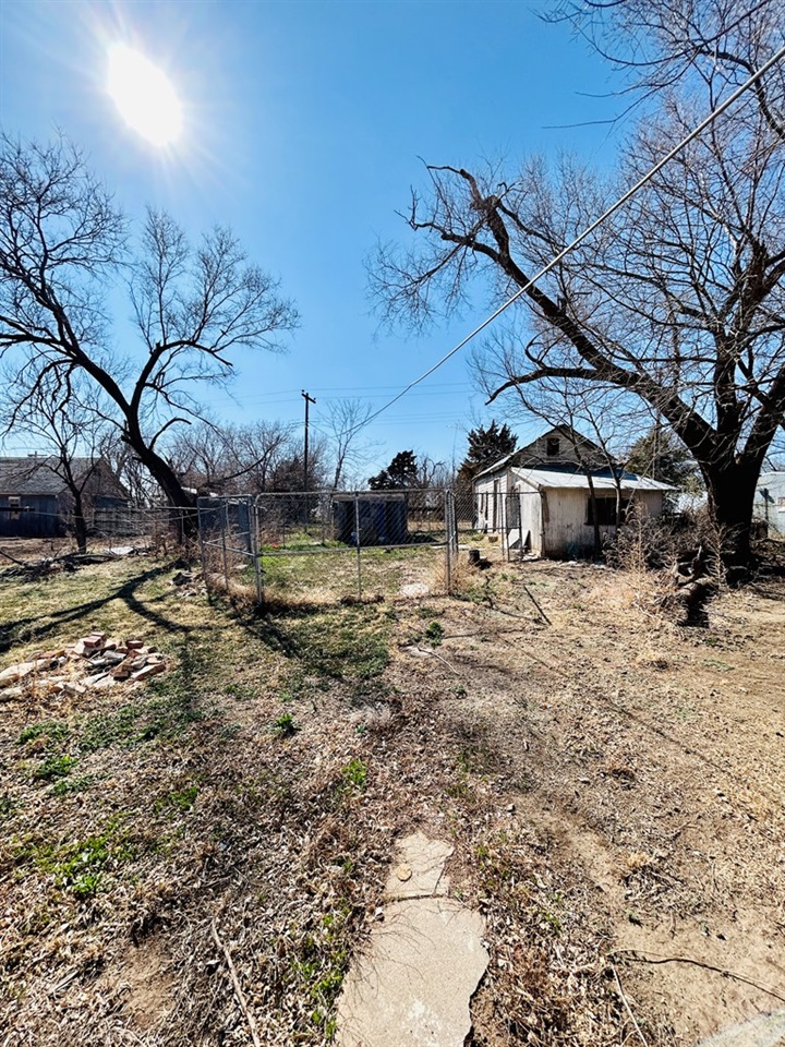 109 N Pennsylvania, Sylvan Grove, KS 67481
