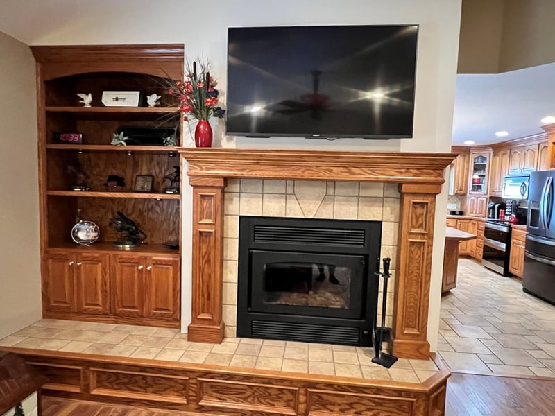 331 College View Dr, Great Bend, KS 67530