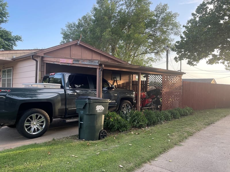 1217 N Center, Hoisington, KS 67544