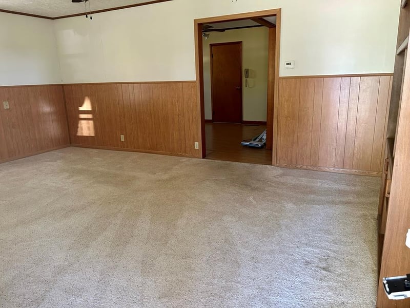 505 W Concord, Holyrood, KS 67450