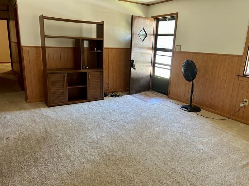 505 W Concord, Holyrood, KS 67450