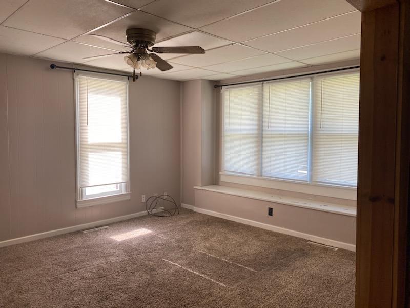 420 E 3rd, Hoisington, KS 67544