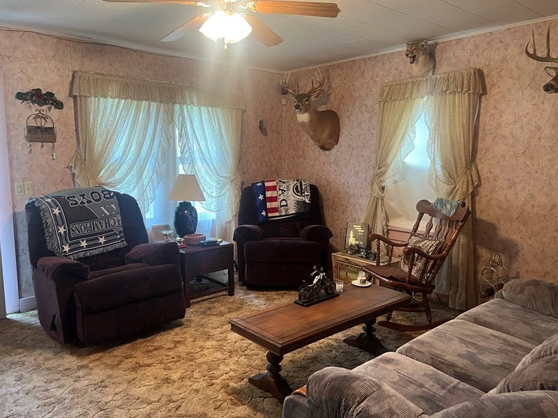112 S Keystone St, Stafford, KS 67578