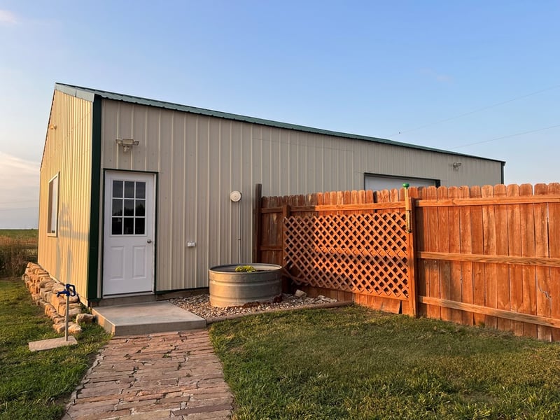142 NE Santa Fe Trl, Great Bend, KS 67530