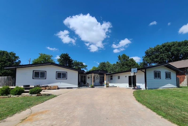 102 Fairview Rd, Canton, KS 67428